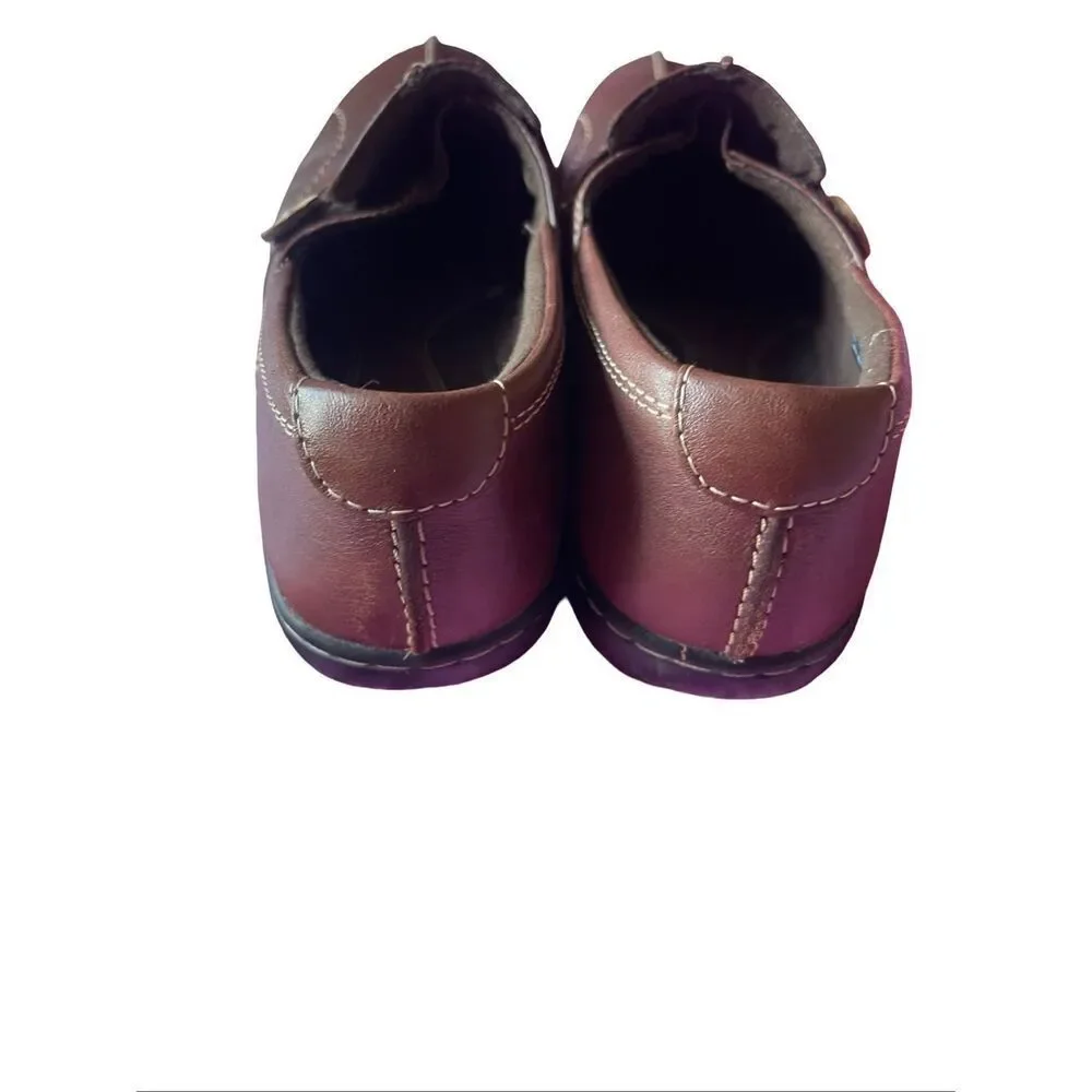 Clarks womens brown